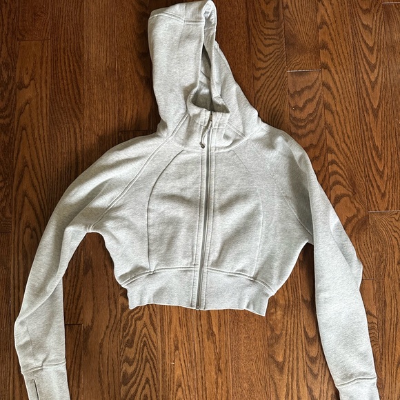 lululemon athletica Tops - Lululemon Athletica Light Gray Cropped Hoodie